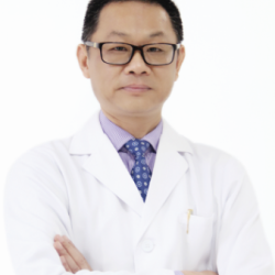 章宏伟