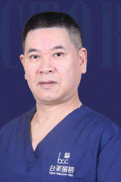万旭辉