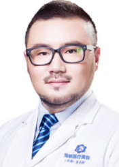 闫伦