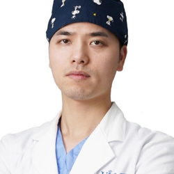 李小强医生