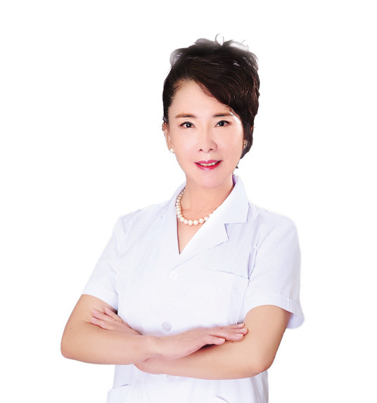 李芳