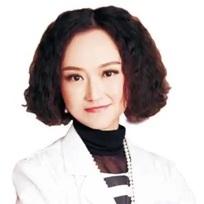 曾芳
